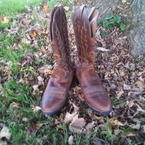 Ariat Heritage R Toe 5.5B Western Boots